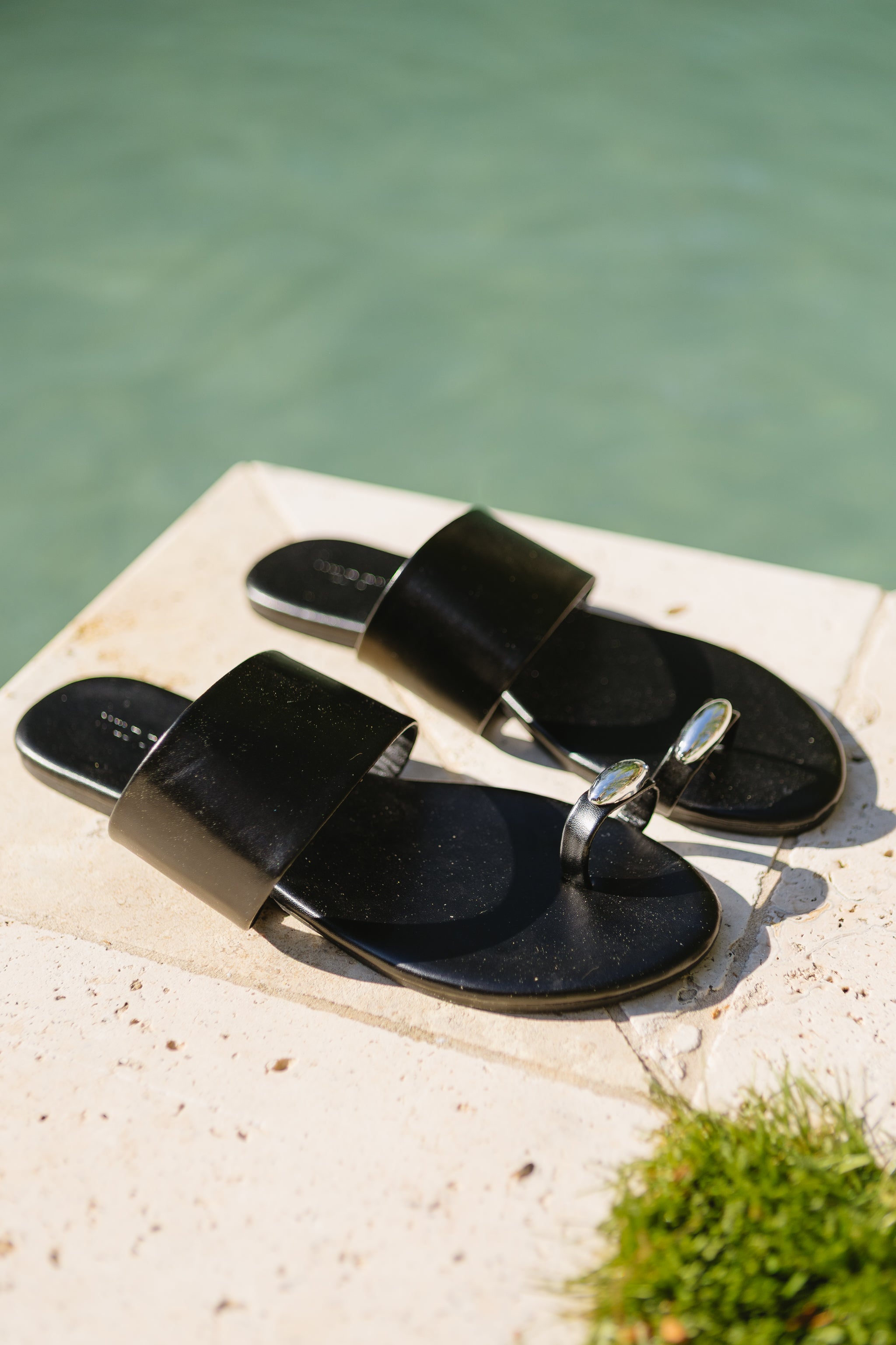 Step Sandals Light Step Sandals – Vestique