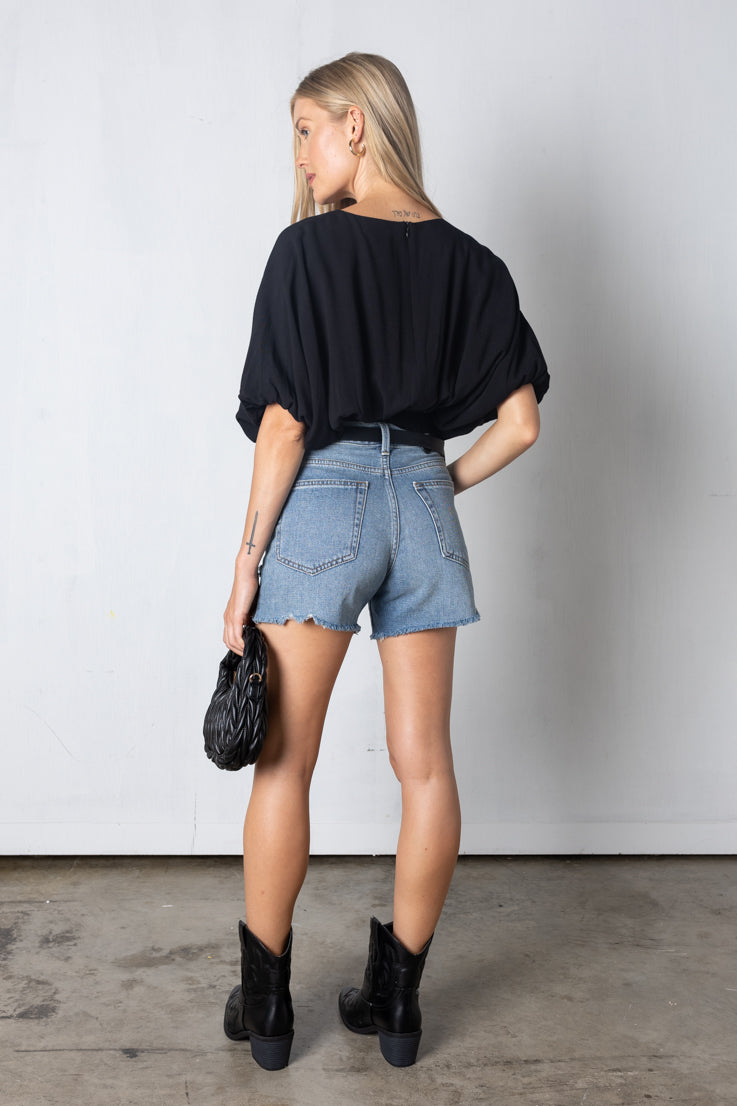 black short sheelve baggy top