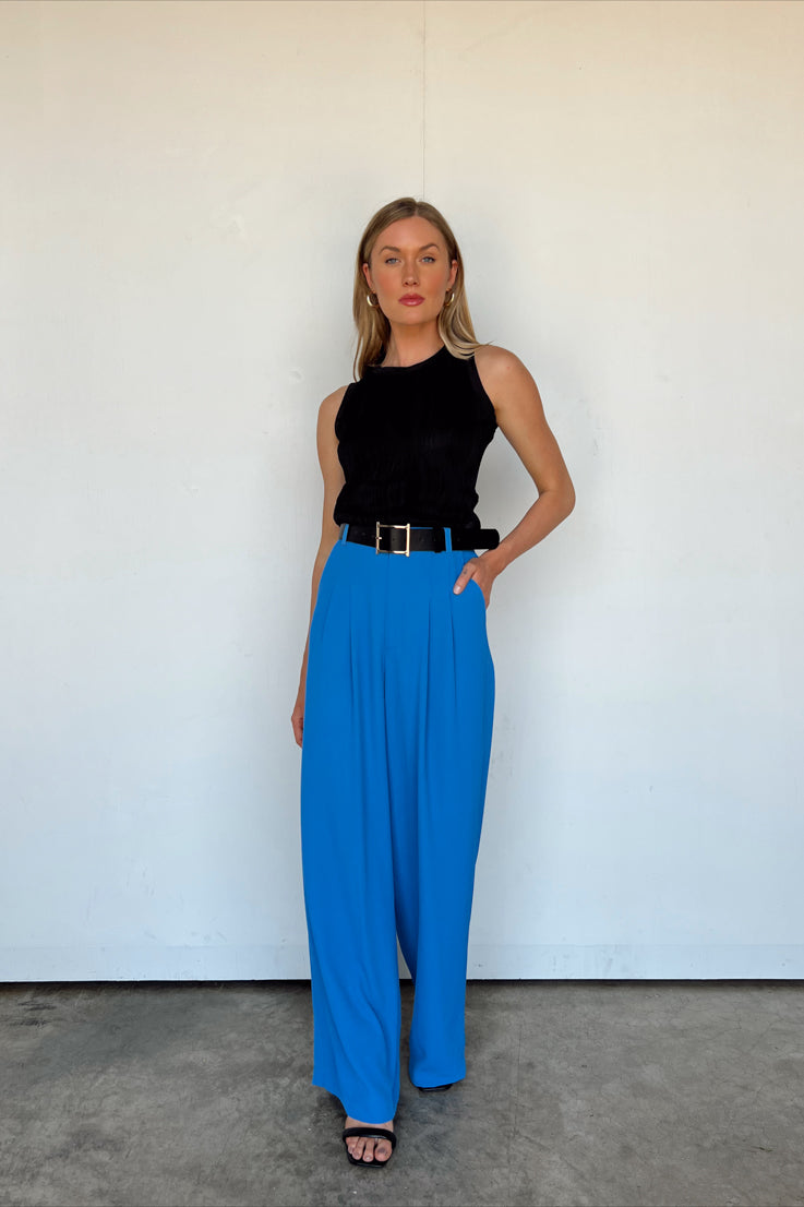 blue trousers
