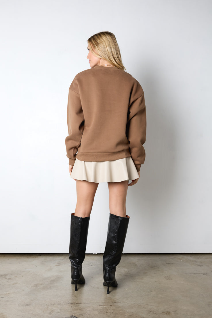 brown LA sweatshirt
