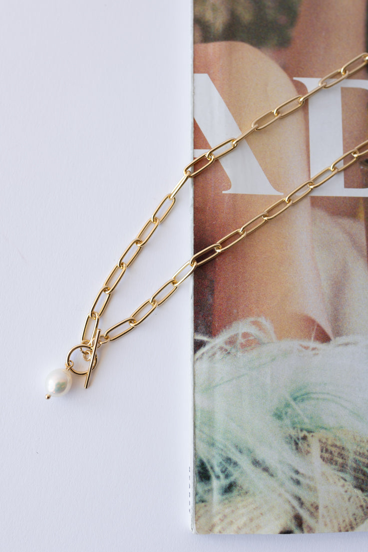 gold chain pearl necklace