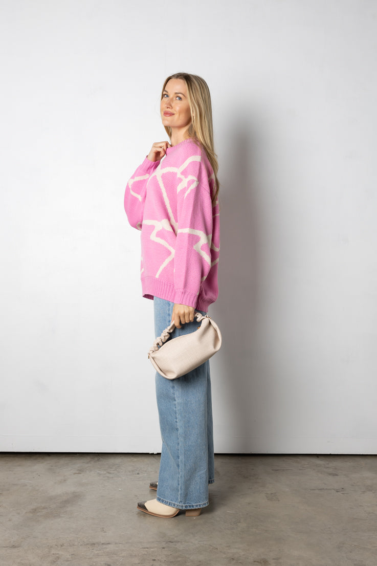 pink sweater white line