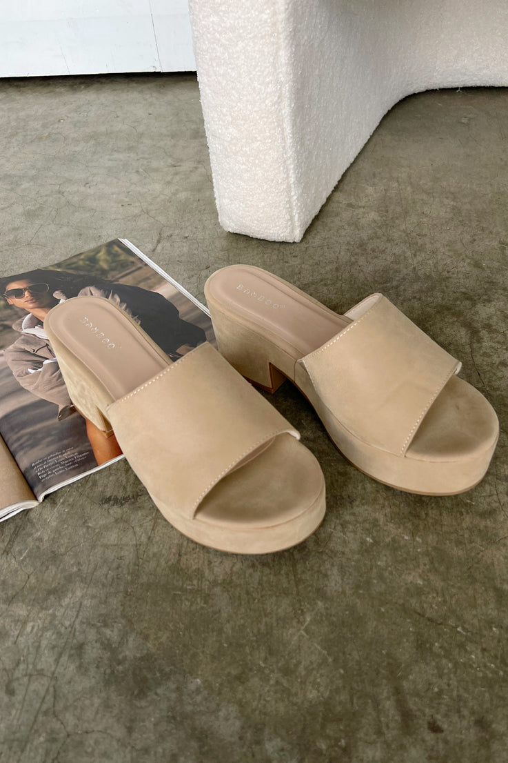 tan classic platform sandals