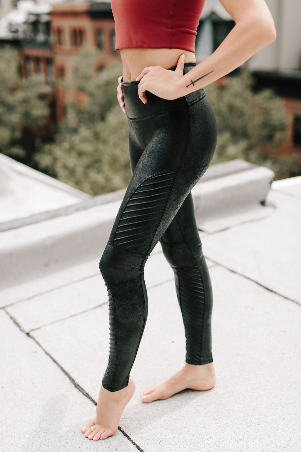 Spanx Faux Leather Moto Leggings – Vestique