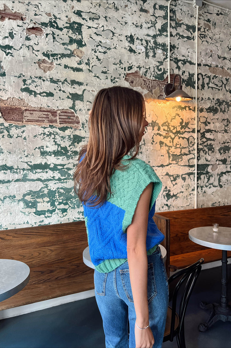 blue and green sweater vest knit 