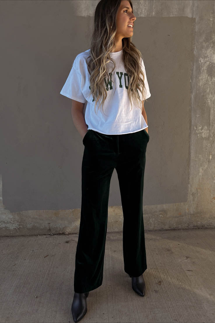How to Style Velvet Jeans to Look Casually Chic 